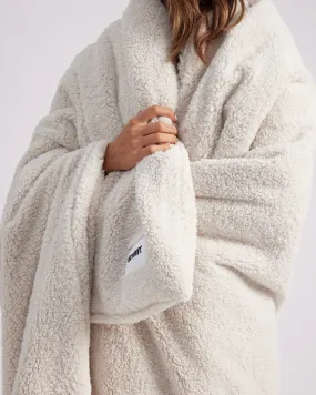 FAUX FUR THROW BLANKET | MARSHMALLOW