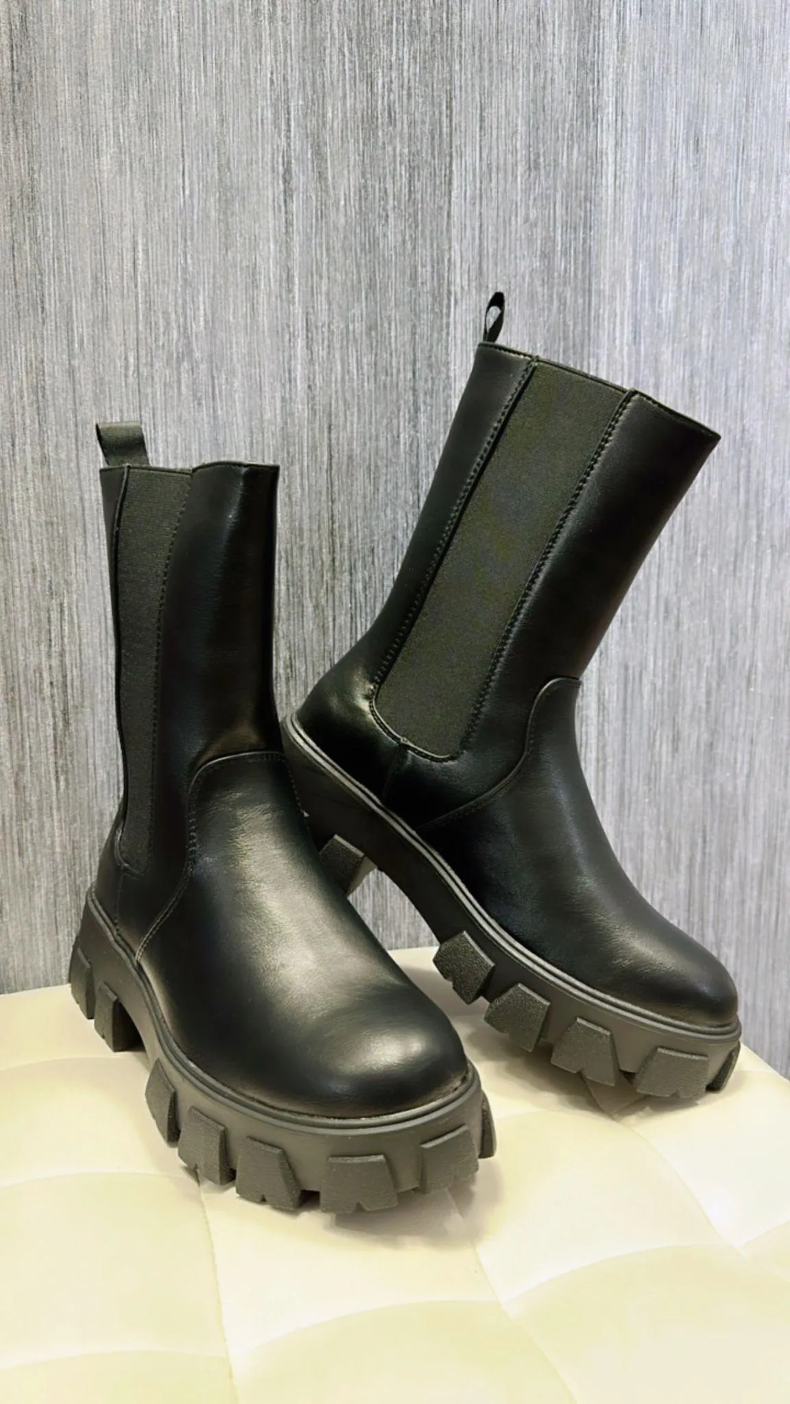 LORI Ankle winter boots